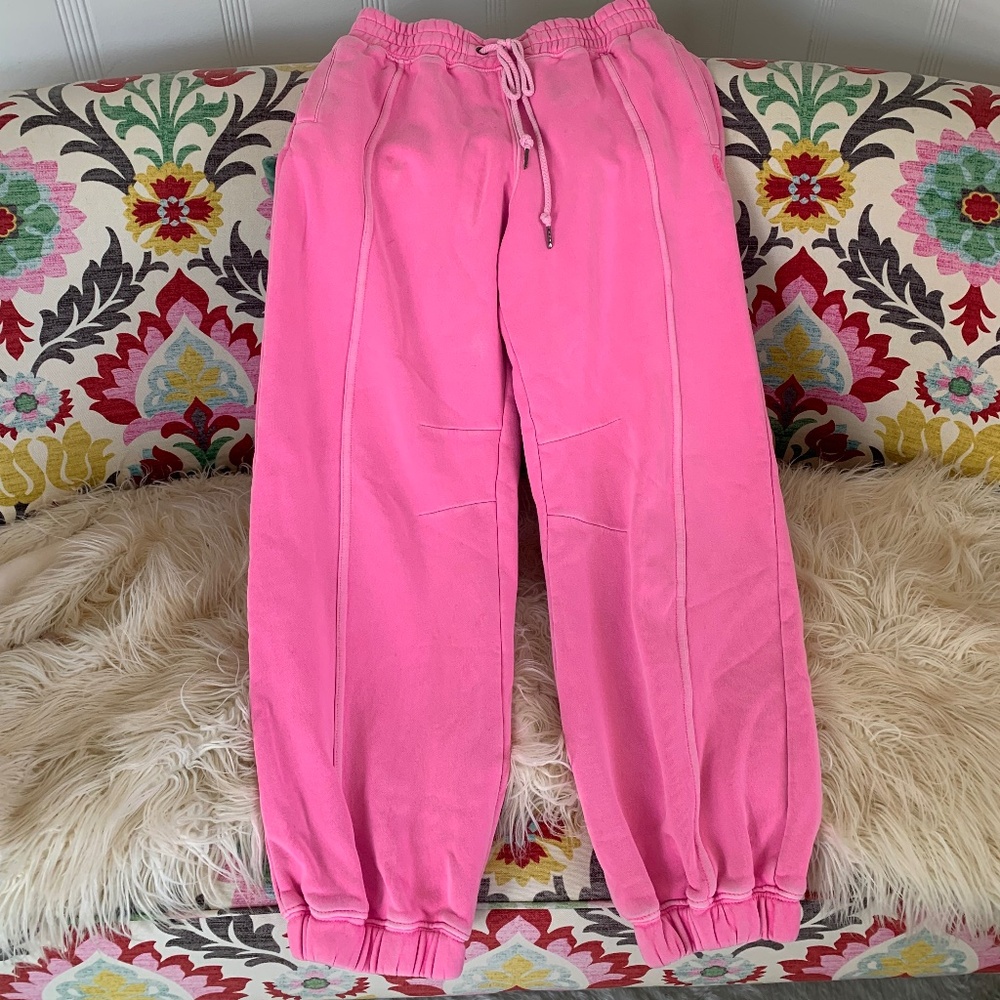 The Cutest Coziest Free People Sweatpants
